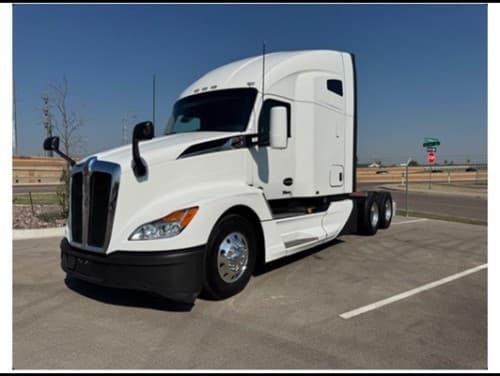 2024 Kenworth T680 STK#611872