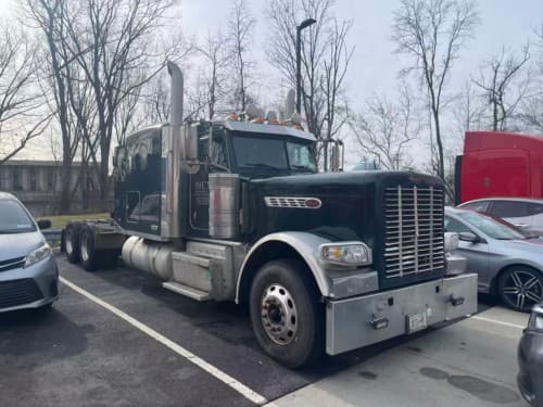2016 Peterbilt 389