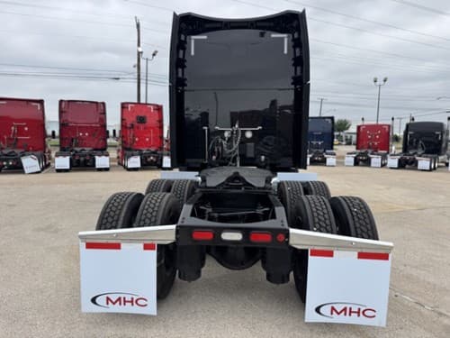2022 Kenworth T680 image 4