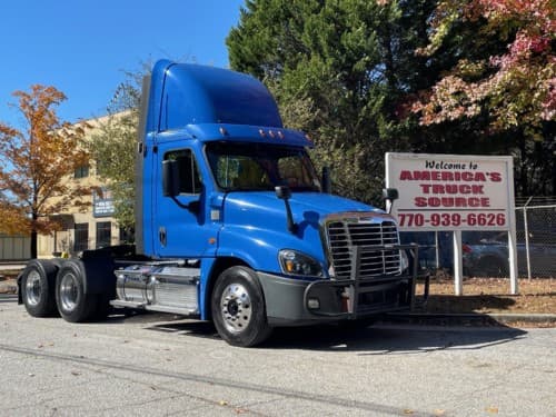2020 Freightliner Cascadia 125