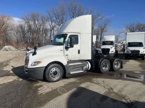 2021 International LT625