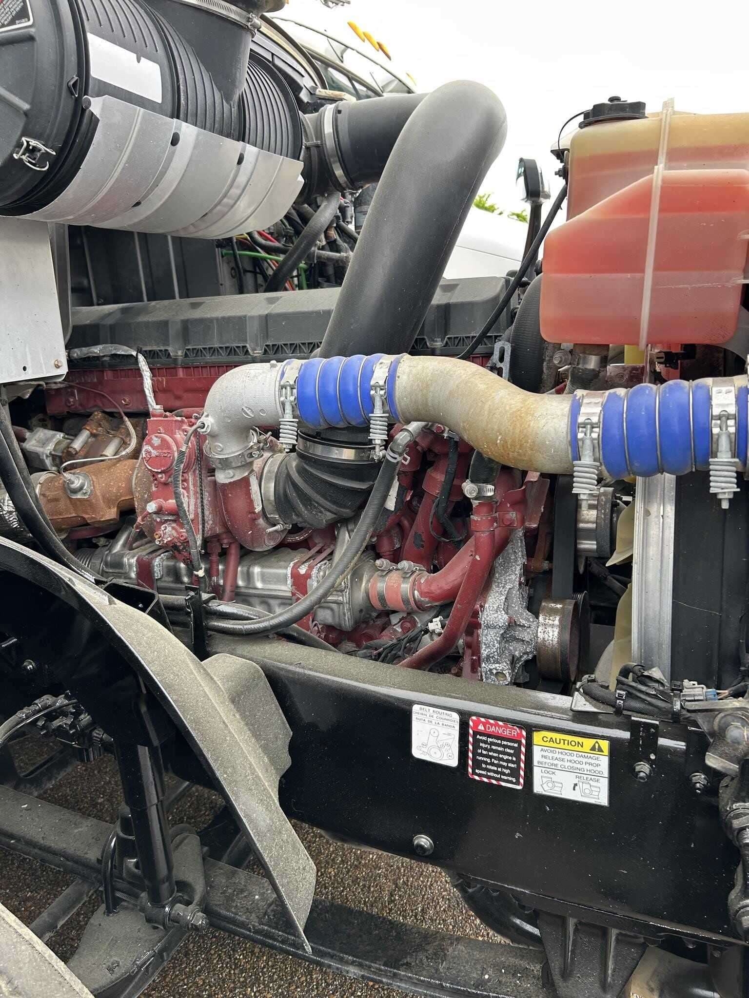 Used 2019 MACK ANTHEM Conventional - Day Cab in Covington, TN image 8