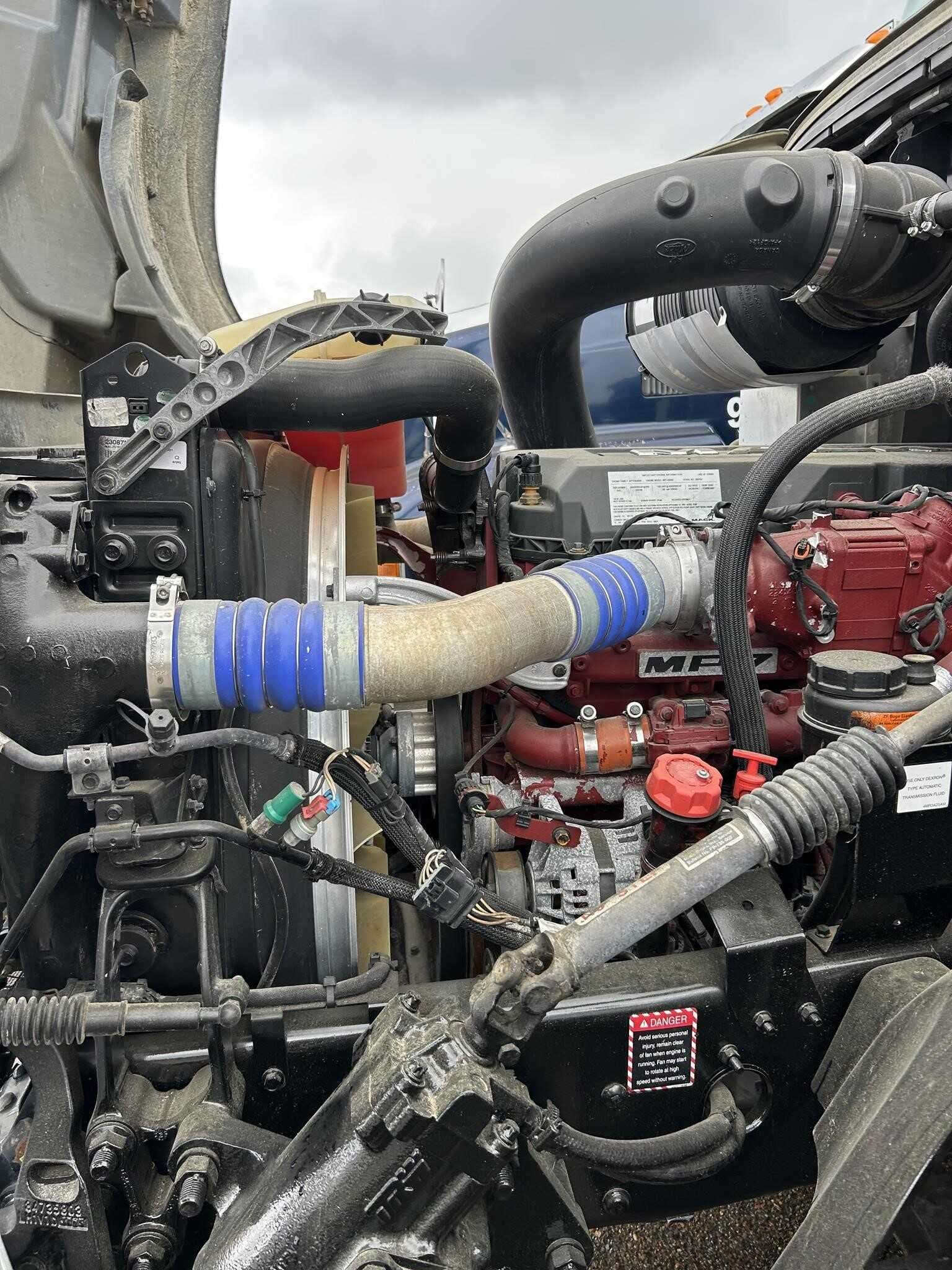 Used 2019 MACK ANTHEM Conventional - Day Cab in Covington, TN image 7