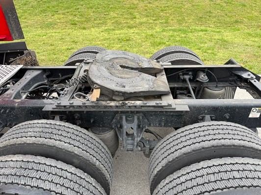 2022 Kenworth T680 image 21