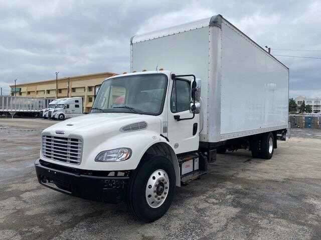 2020 Freightliner M2 image 11