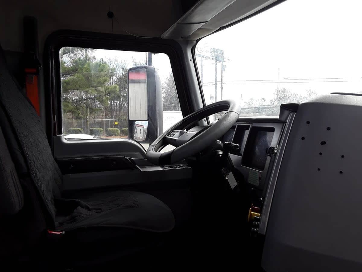 2020 Mack Anthem 64T Day Cab Truck - 445HP, 12 Speed Automatic image 6