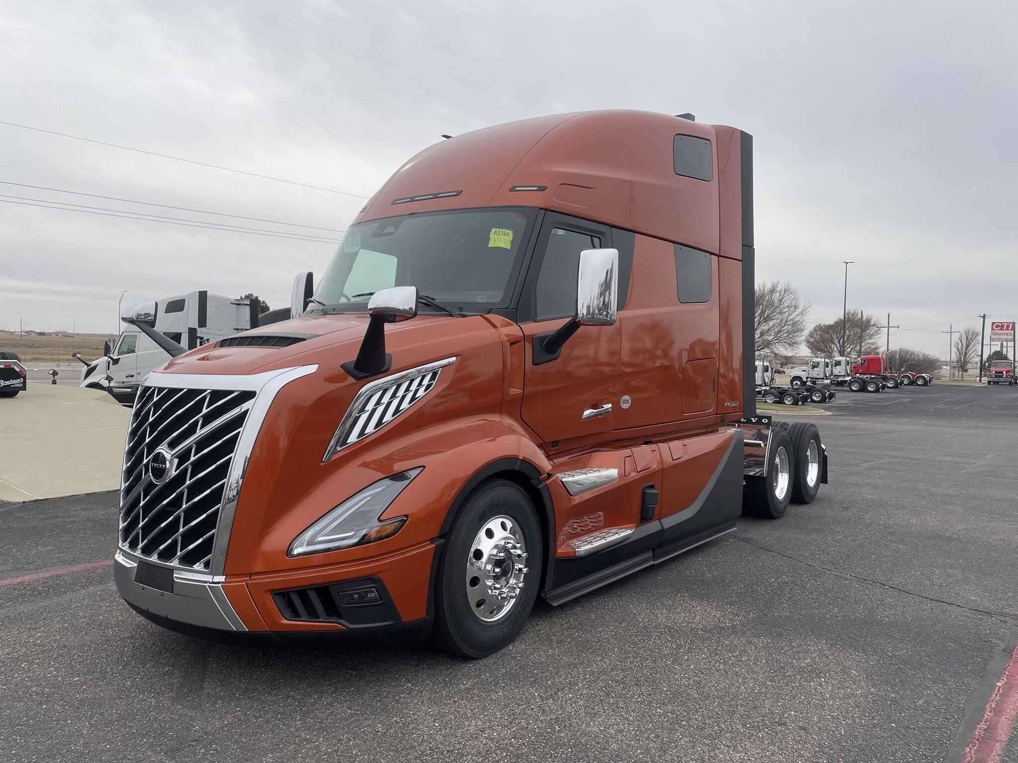 2026 Volvo NEW VNL image 8