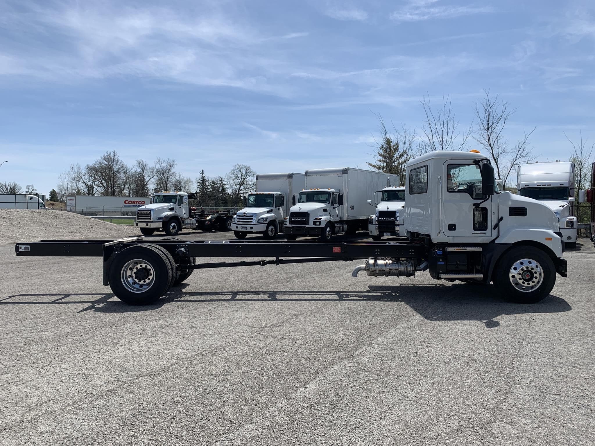 2025 MACK MD6 120093 image 4
