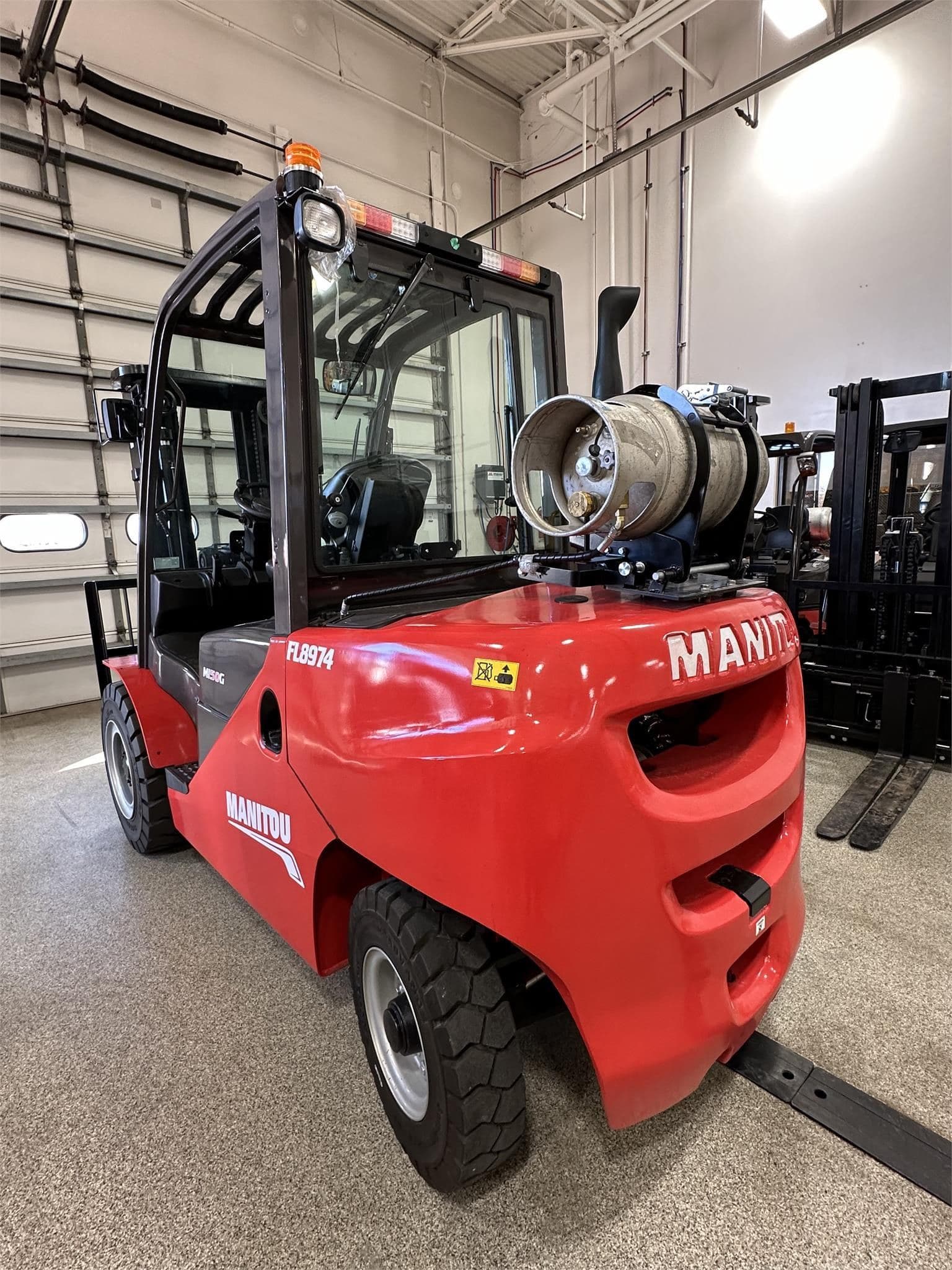 2023 MANITOU MI50G FL8974 image 4