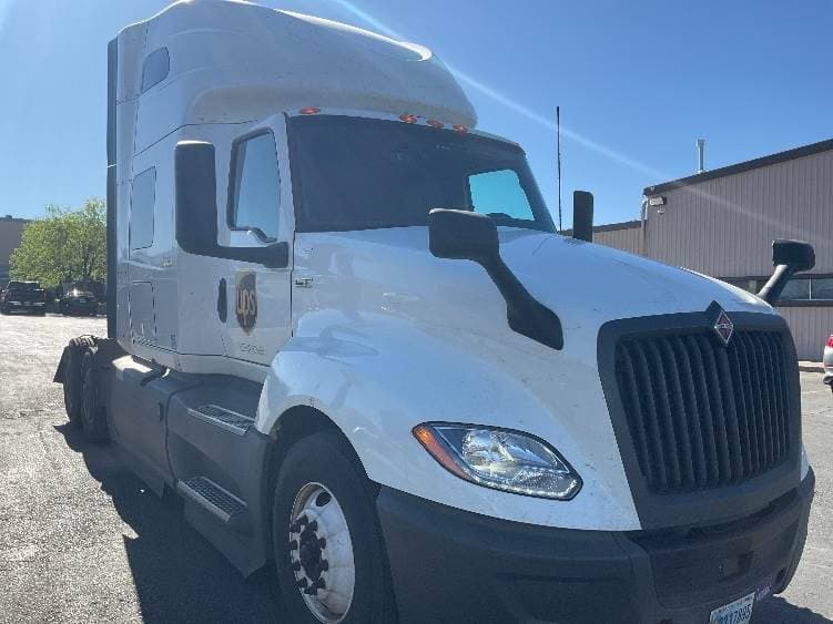 2023 International LT62F image 1