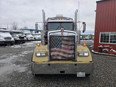 2016 Kenworth W900 image 8