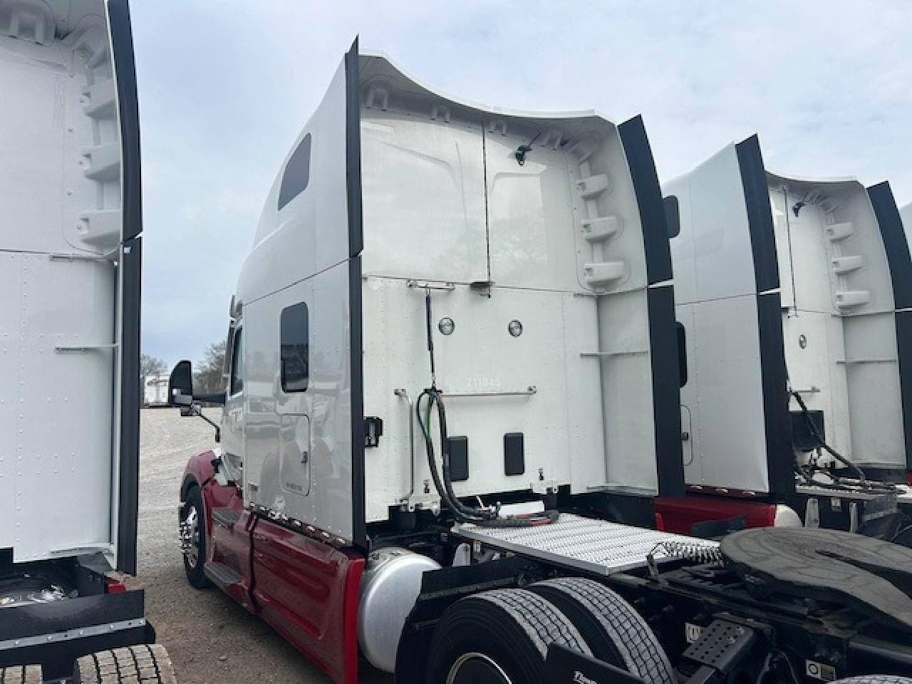2024 Peterbilt 579 image 6