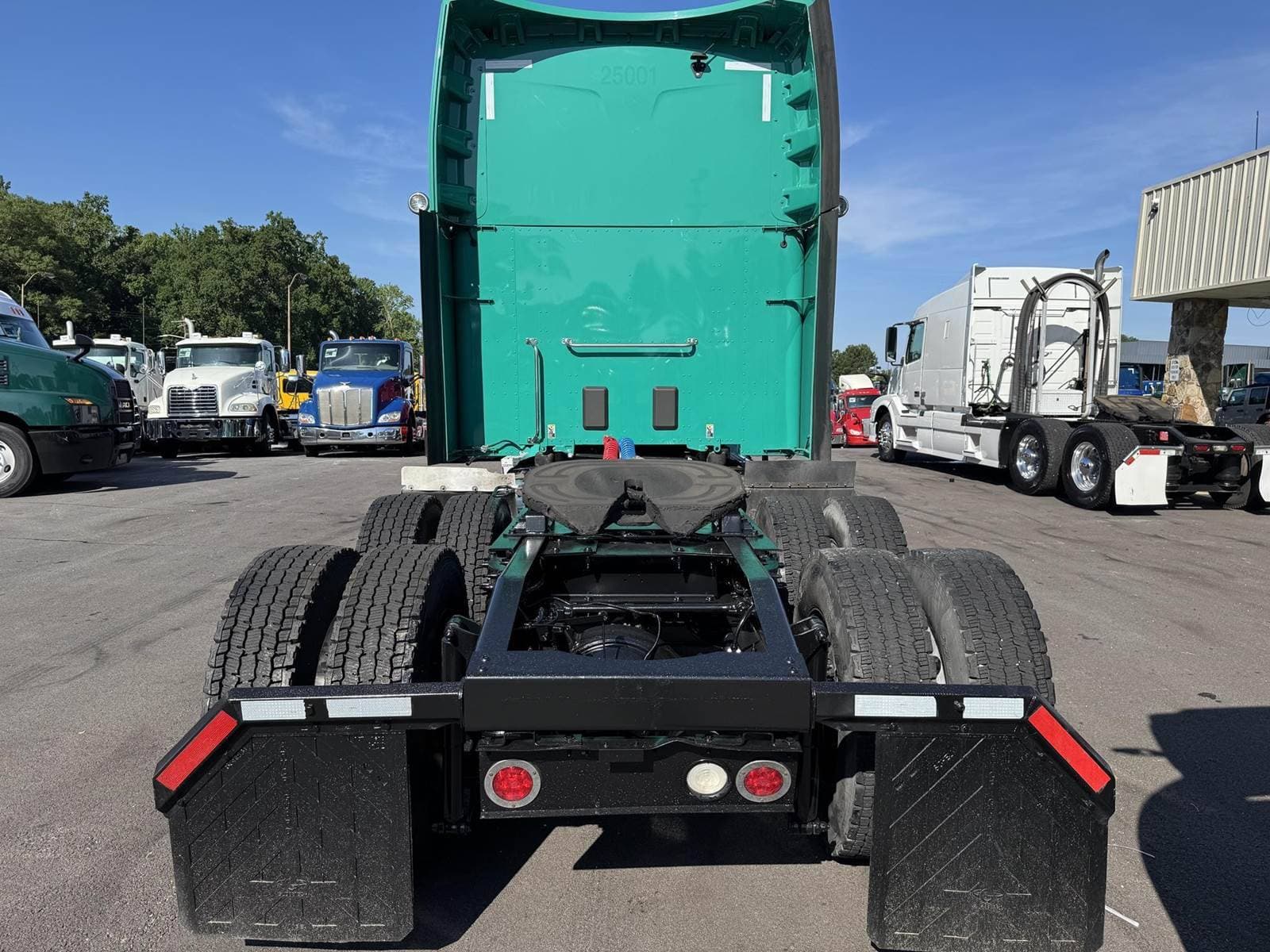 2019 Peterbilt 579 image 4