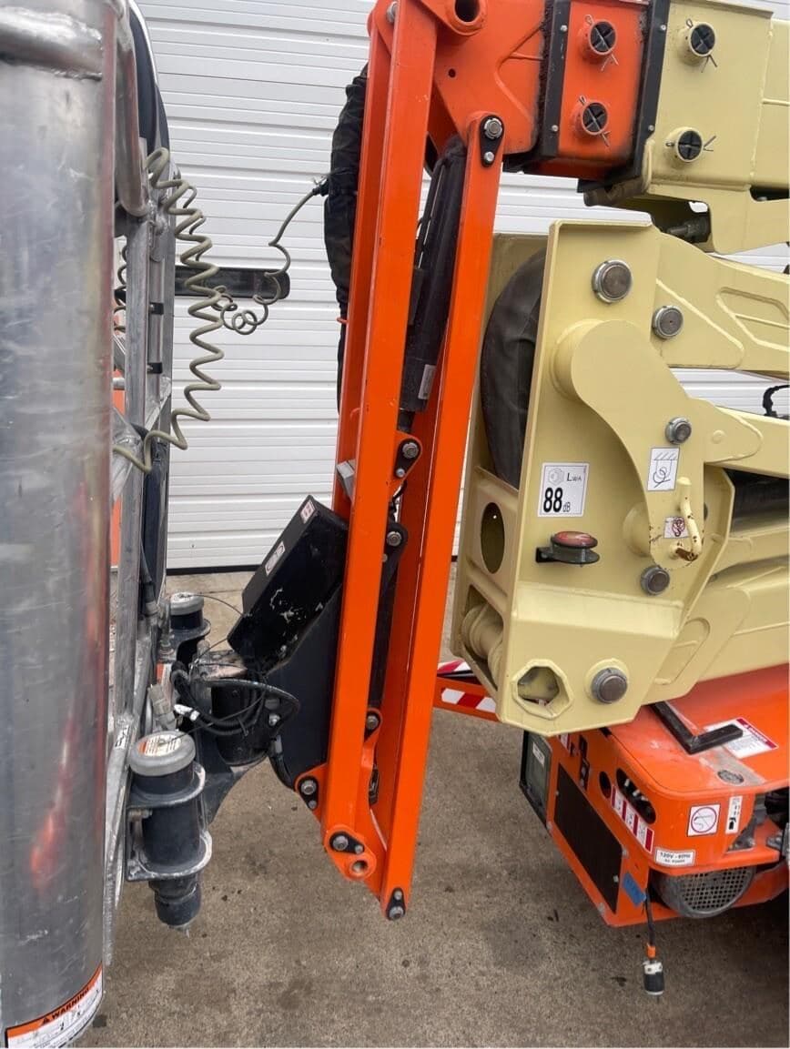 2021 JLG X600AJ PL2658 image 6