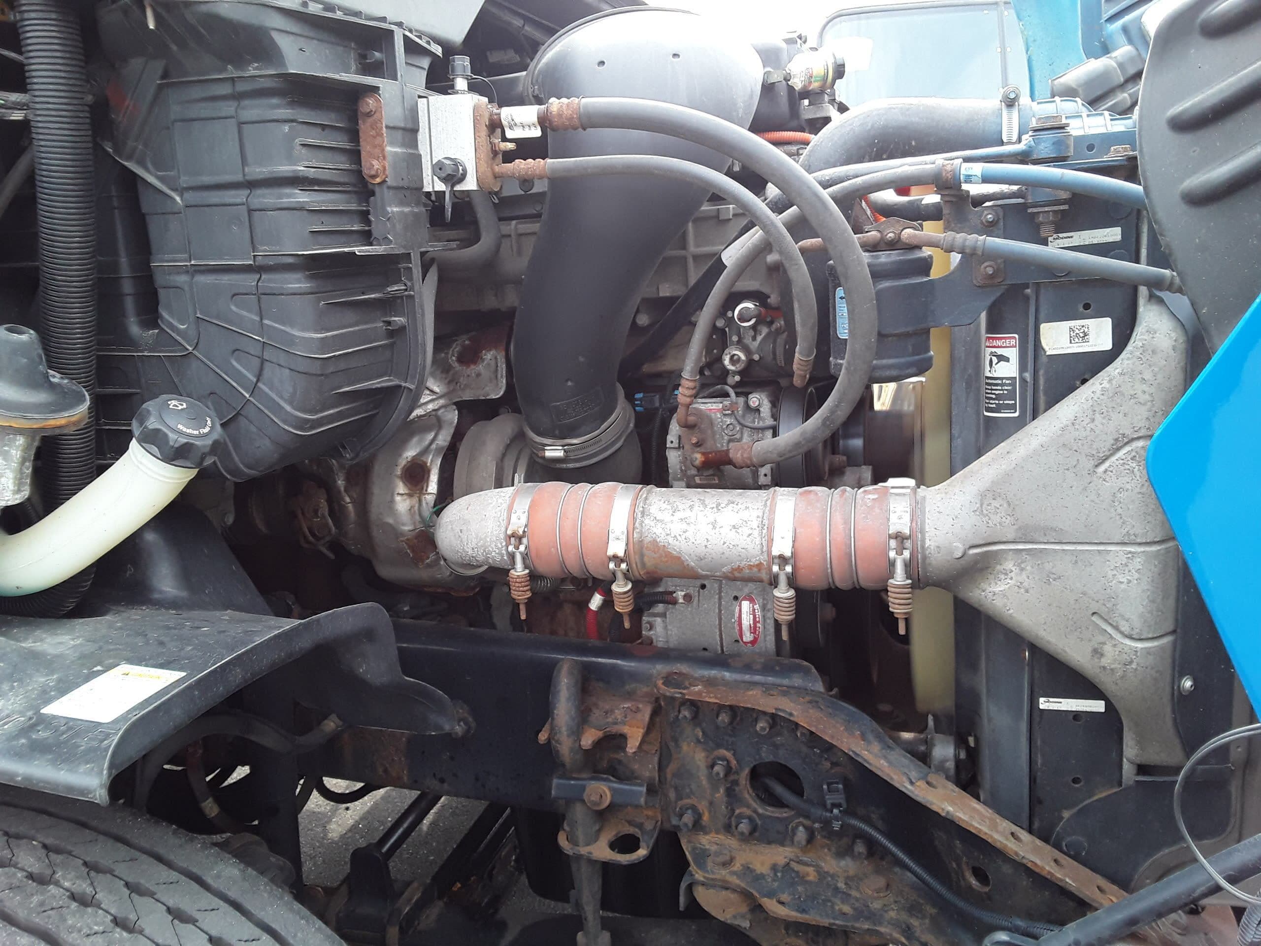 Used 2018 FREIGHTLINER Conventional - Day Cab - CASCADIA 113 For Sale image 7
