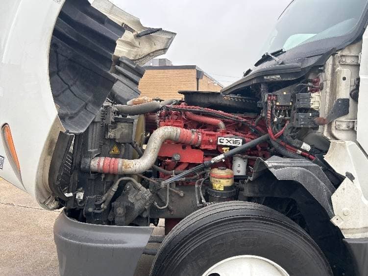 2023 International LT62F image 12