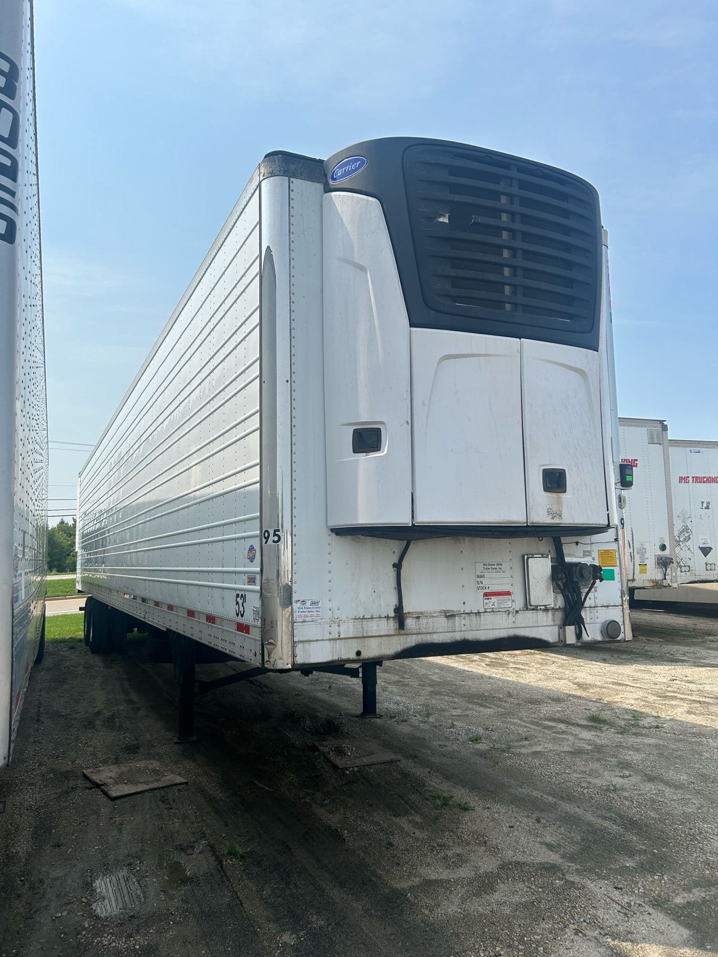 2014 Utility 3000R image 13