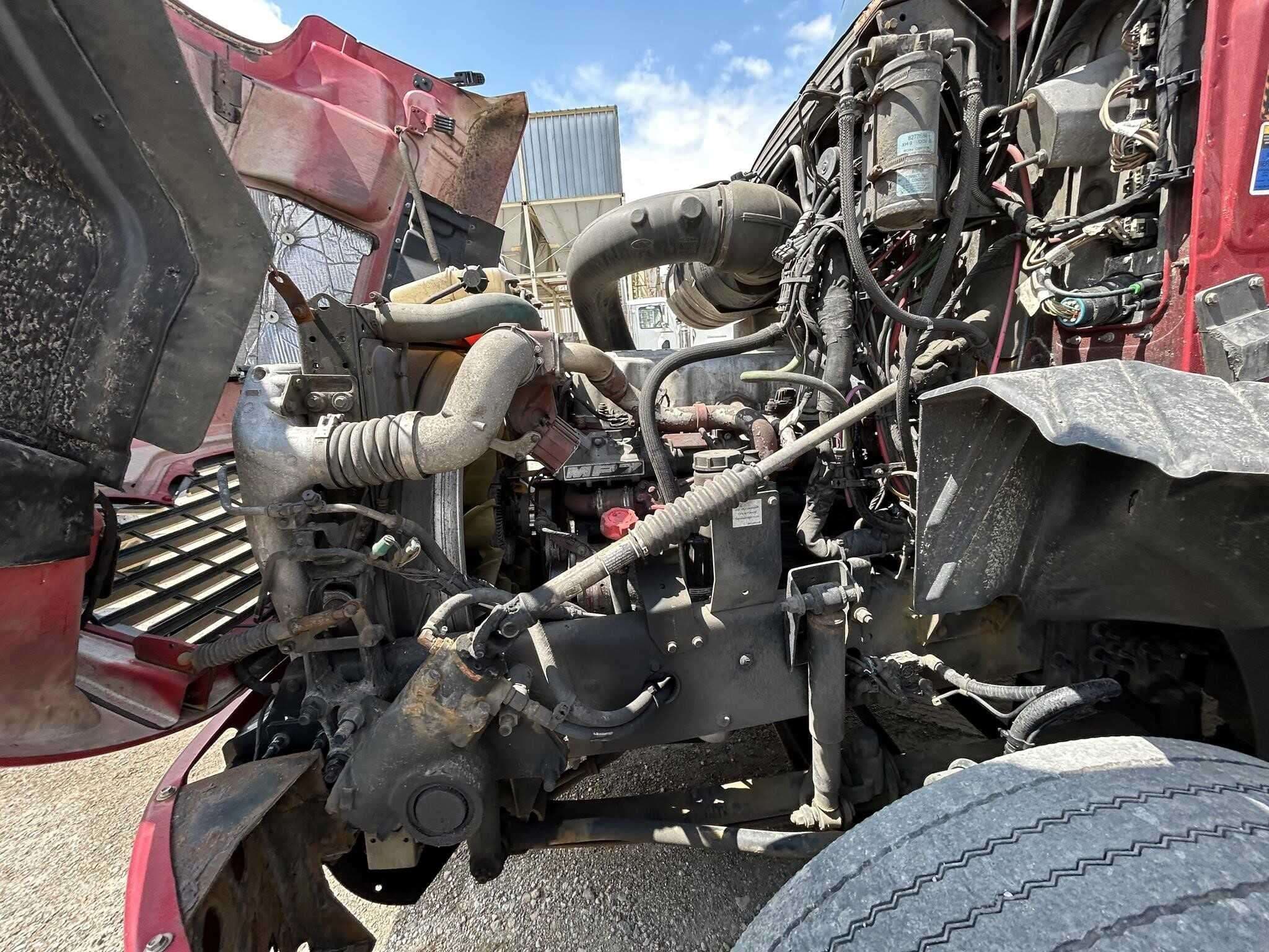 2017 Mack CXU613 Pinnacle image 10