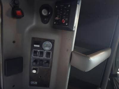 2016 Kenworth W900 image 30