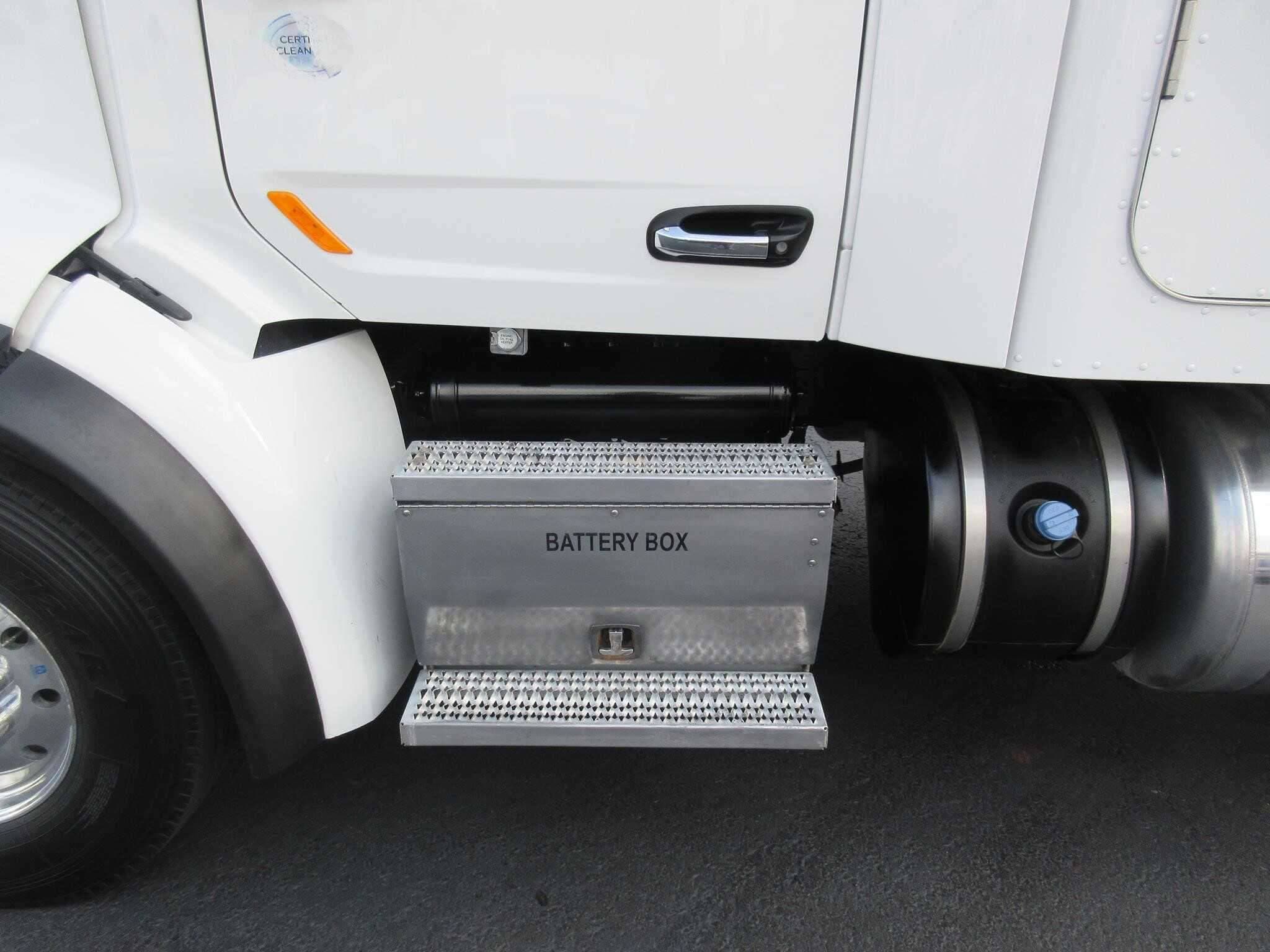 2019 Peterbilt 567 image 22