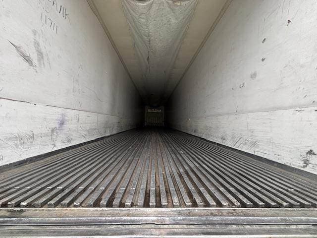2013 Wabash Refrigerated Van image 5