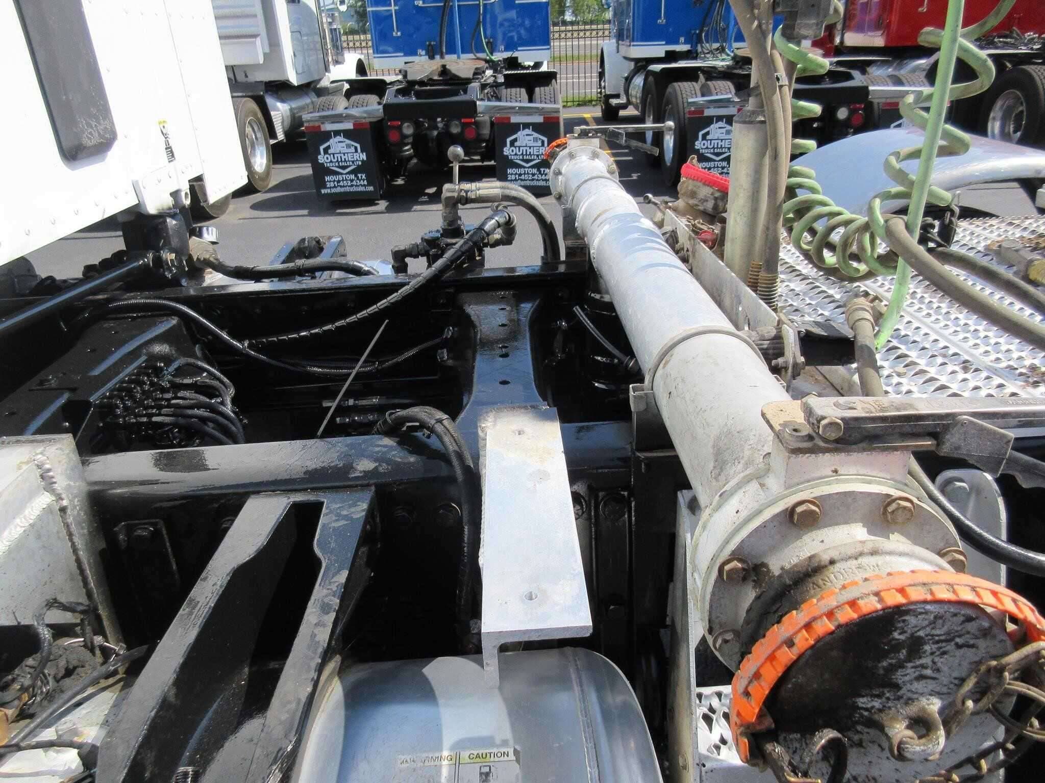 2019 Peterbilt 567 image 23