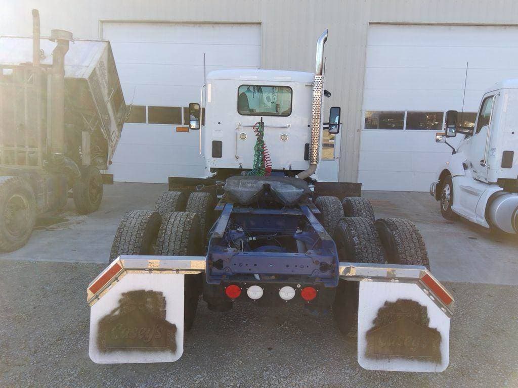 2020 Kenworth T680 image 5