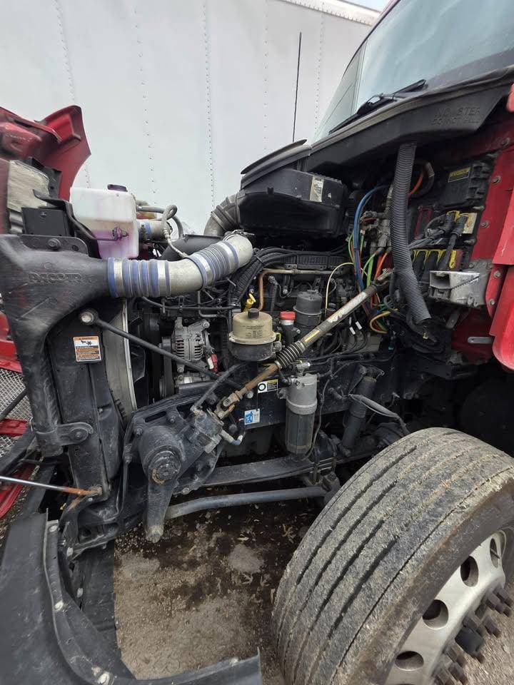 2018 Kenworth T680 image 5