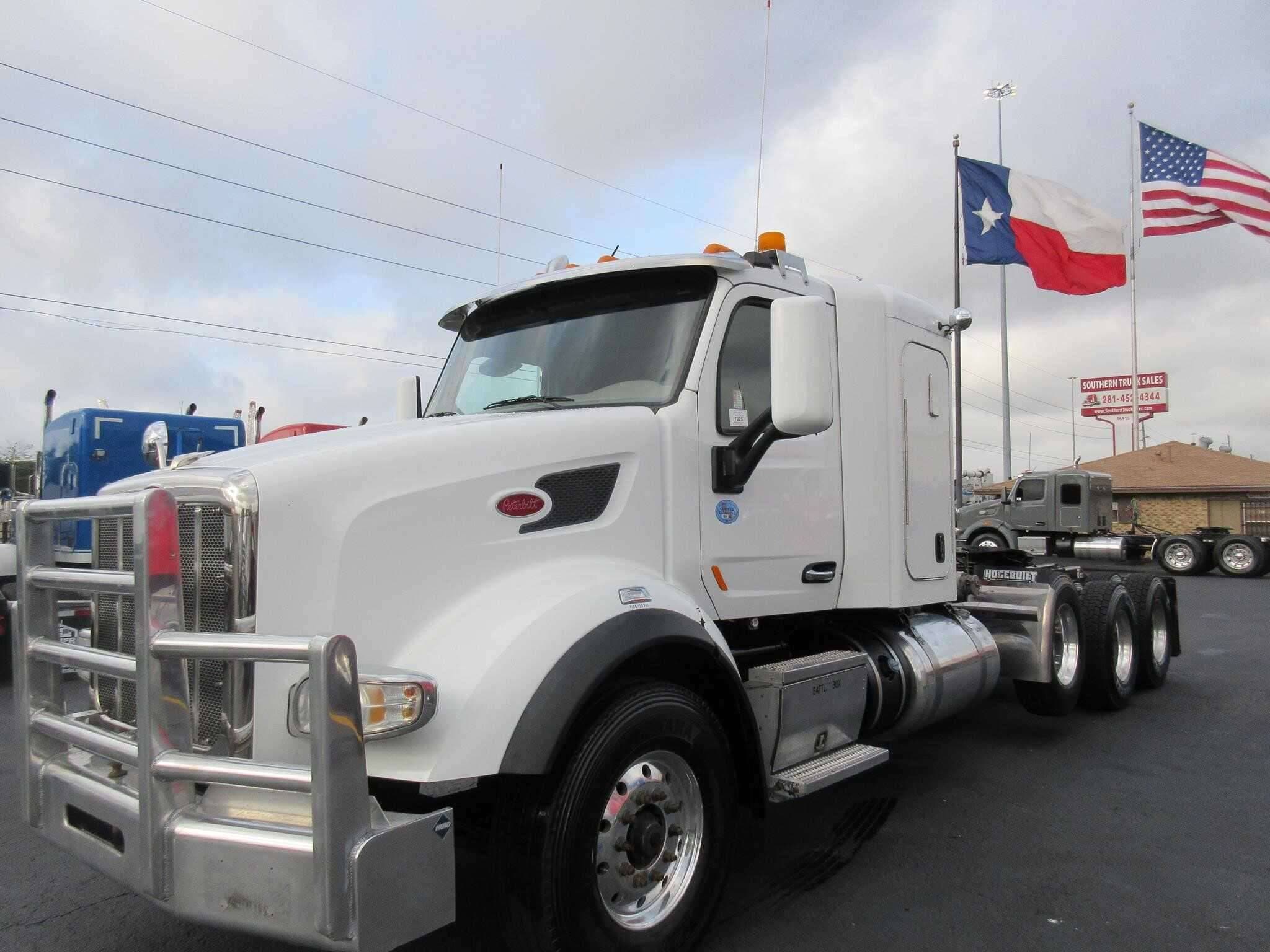 2019 Peterbilt 567 image 4