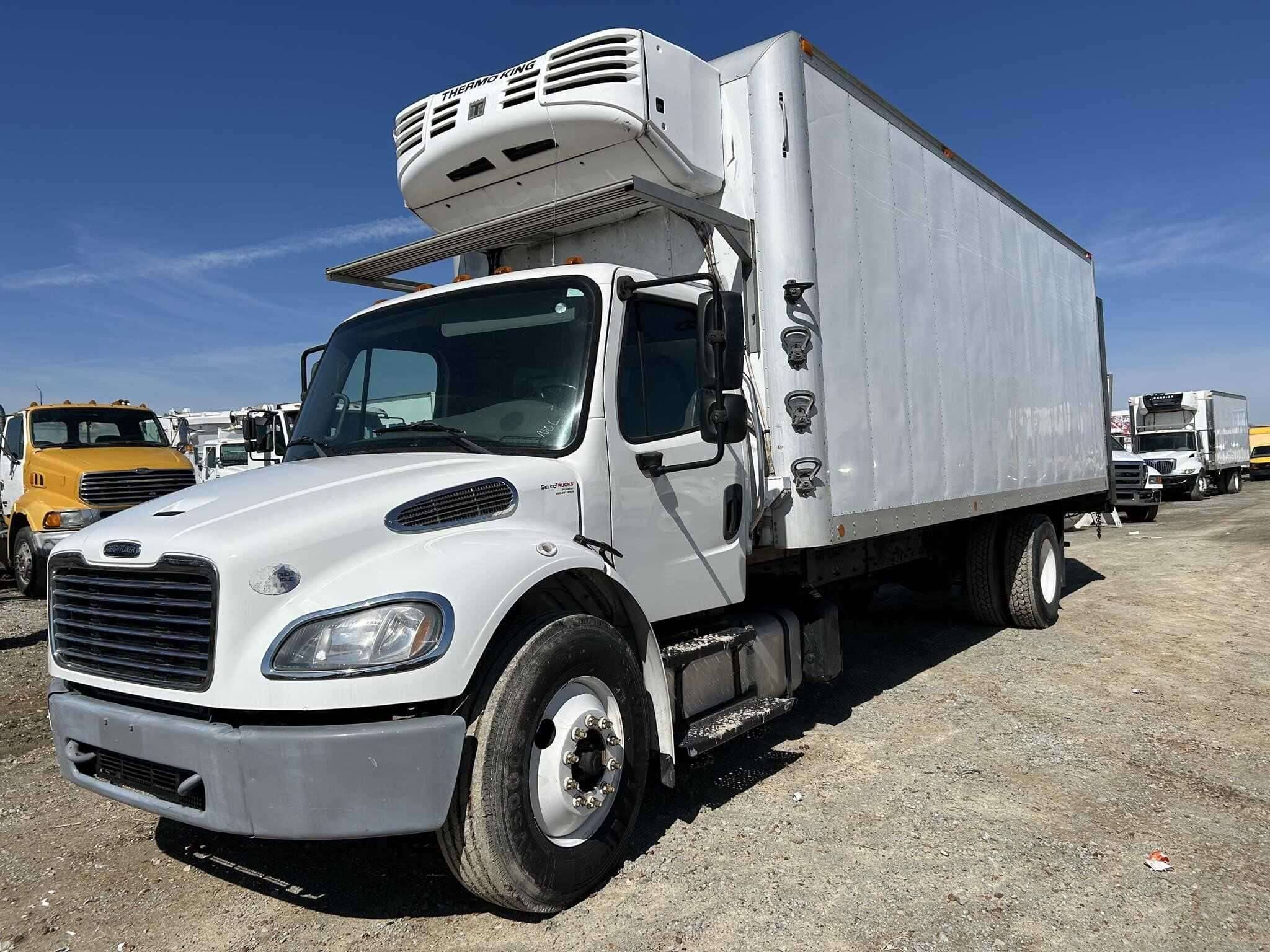 2019 Freightliner M2 image 11