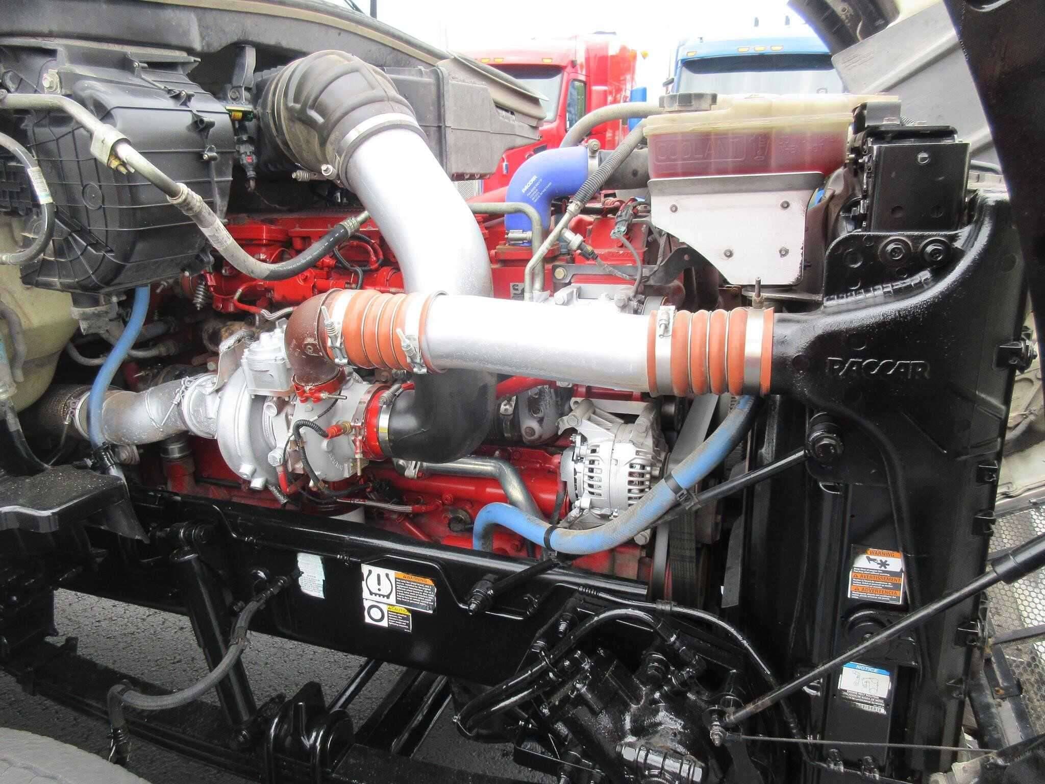 2019 Peterbilt 567 image 15