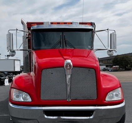 2020 Kenworth T370 image 3