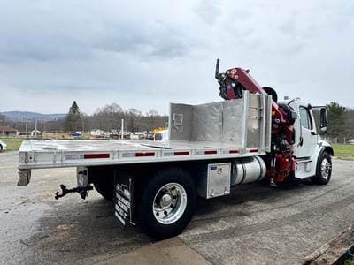 2023 Freightliner M2 image 4