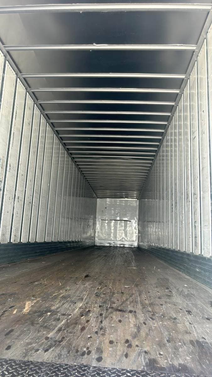 2017 Utility 53` Dry Van image 13