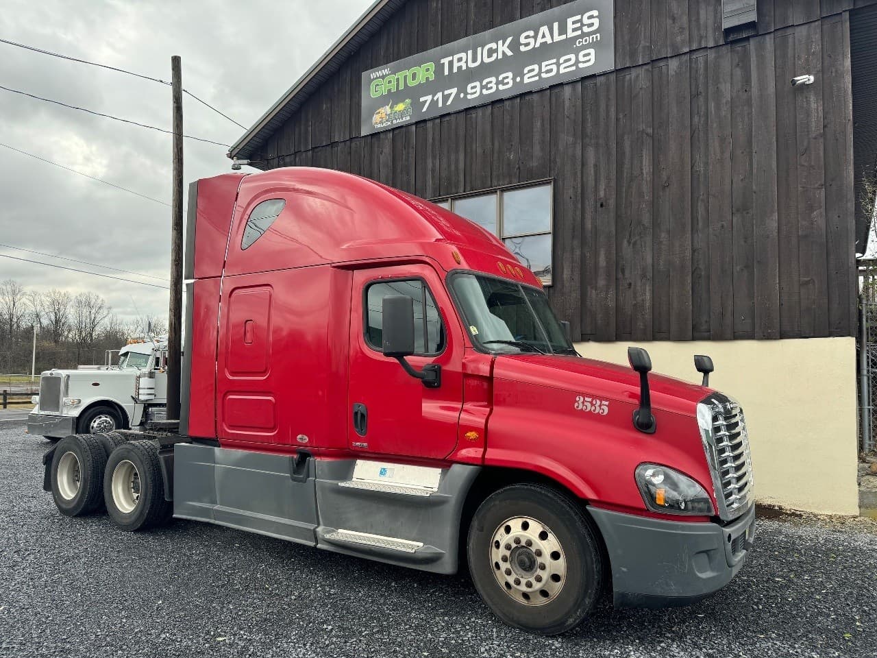 Used 2016 FREIGHTLINER Conventional - Sleeper Truck - Cascadia For Sale image 6