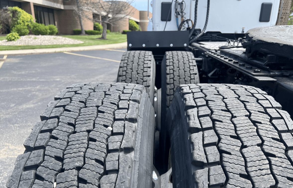2020 Kenworth T880 image 6