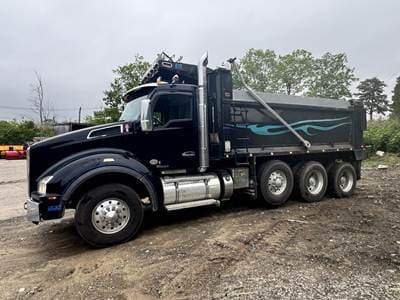 2019 Kenworth T880 image 1