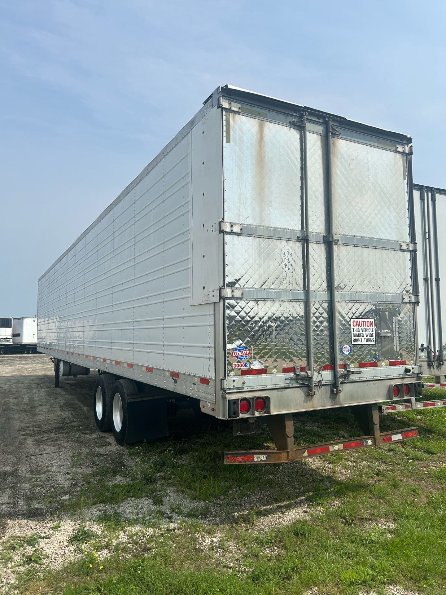2014 Utility 3000R image 14