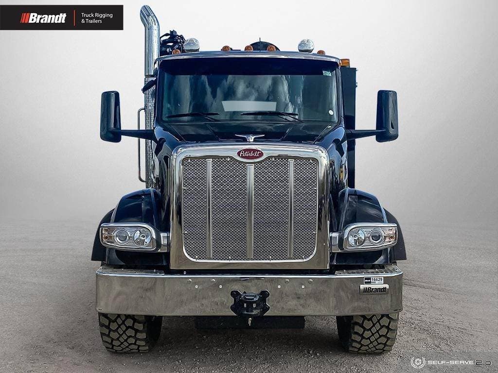 2024 Peterbilt 567 image 2
