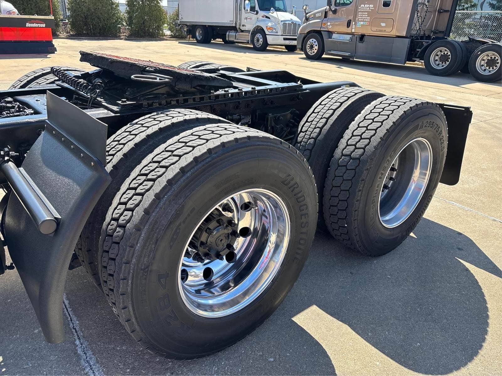 2020 Peterbilt 579 image 9