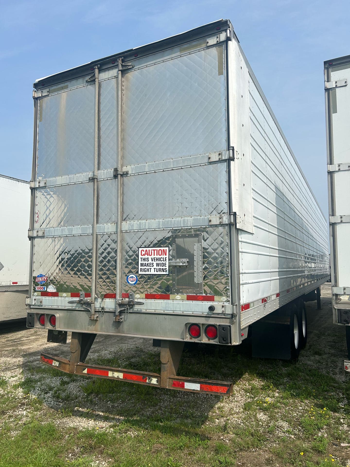 2014 Utility 3000R image 15